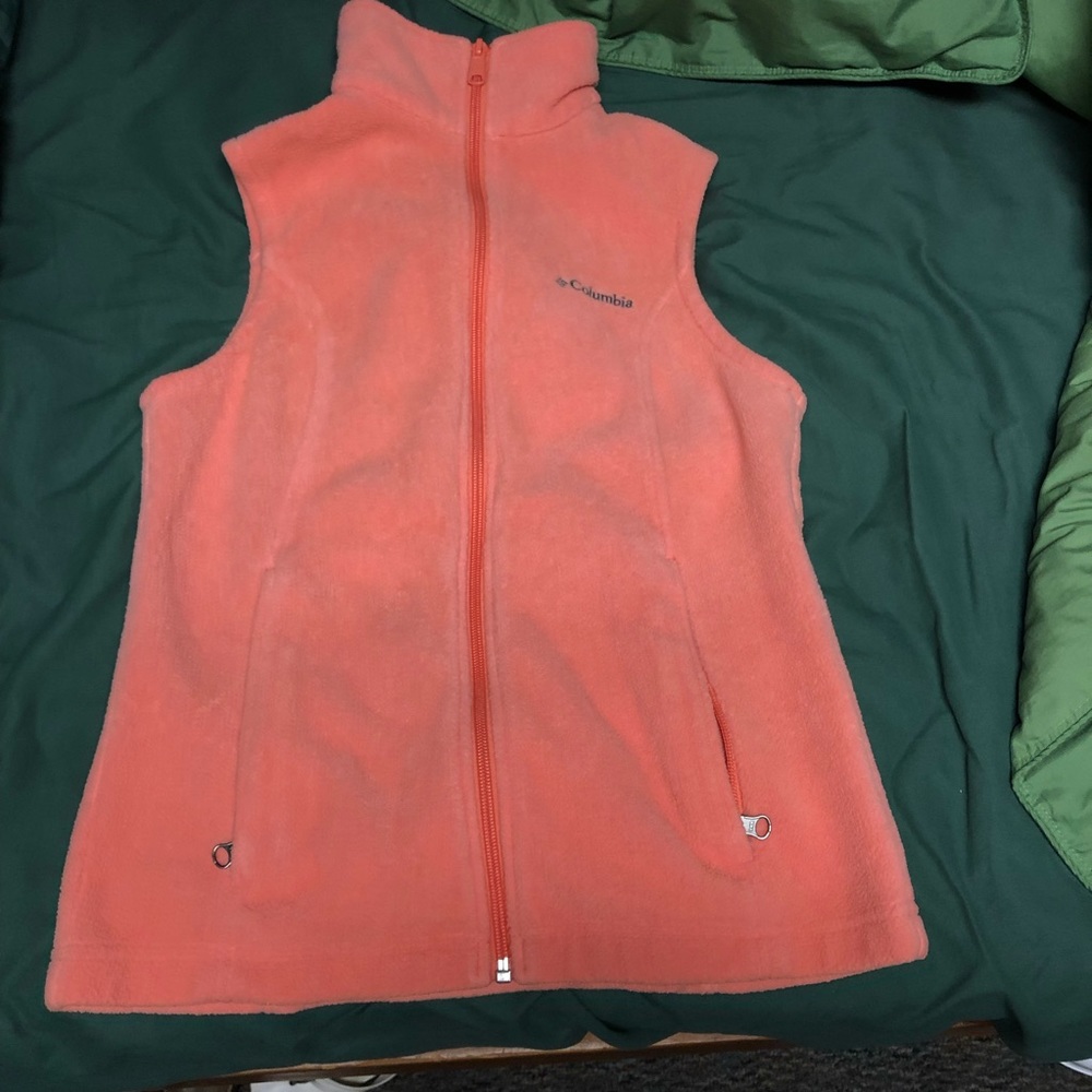 Coral/peach columbia vest